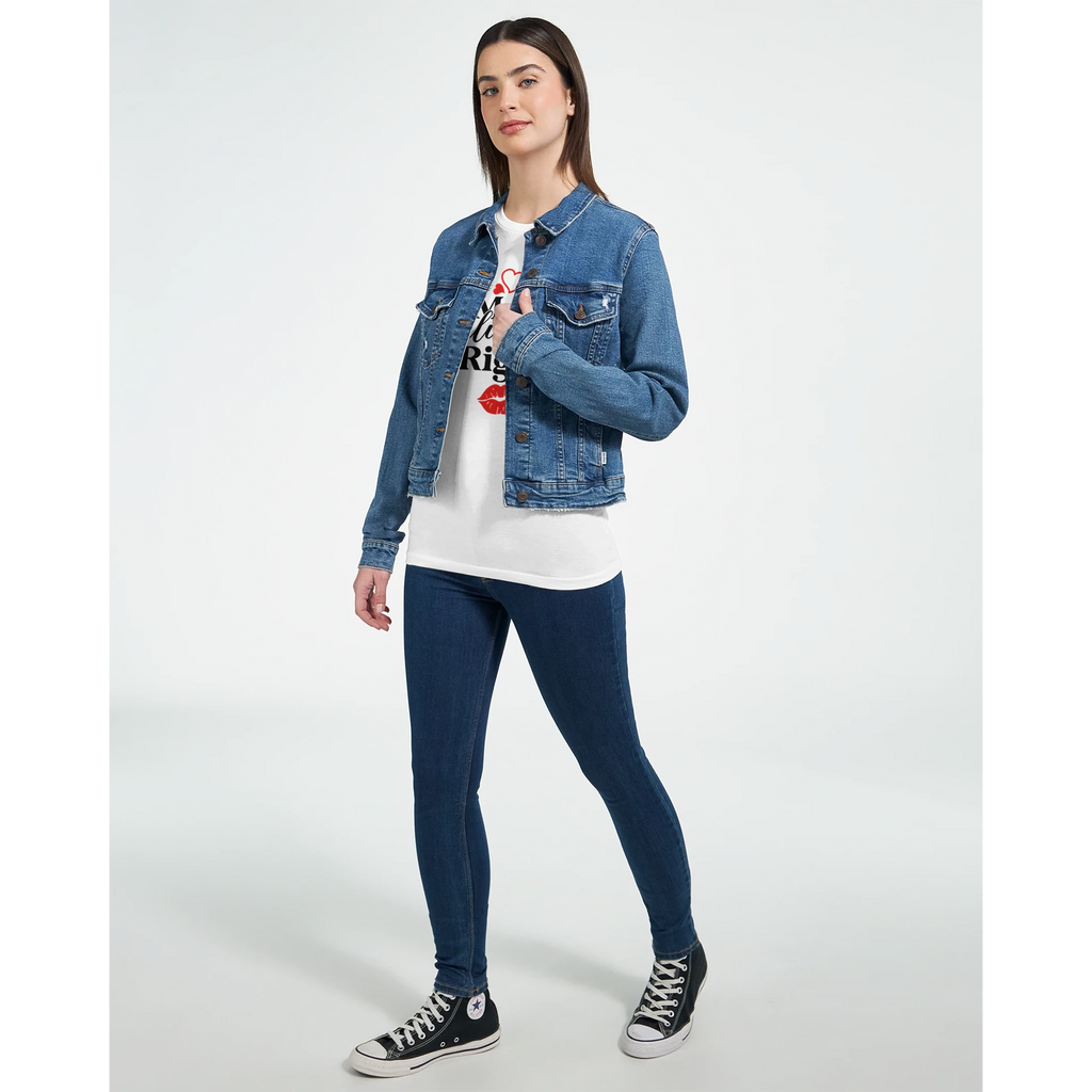 3ab7d9bd-60b7-43e3-8edc-329d748d082c